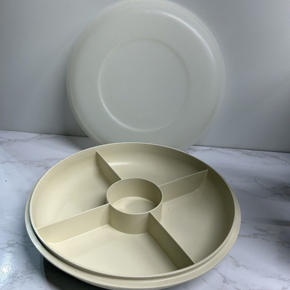 Vintage Tupperware 1708-5 Divided Veggie Relish & Dip Serving Tray w/ Lid